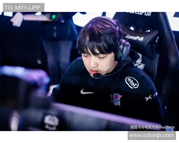 高校联赛点评：LNG的比赛经验表现